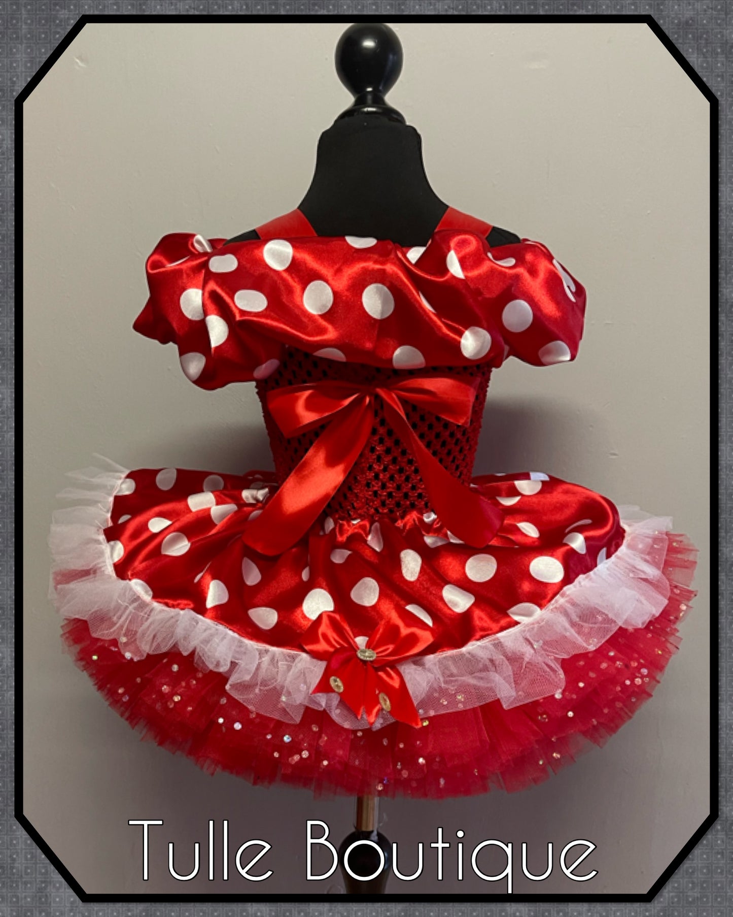 Girls Minnie Mouse red and white polka dot ballgown tutu dress fancy dress costume