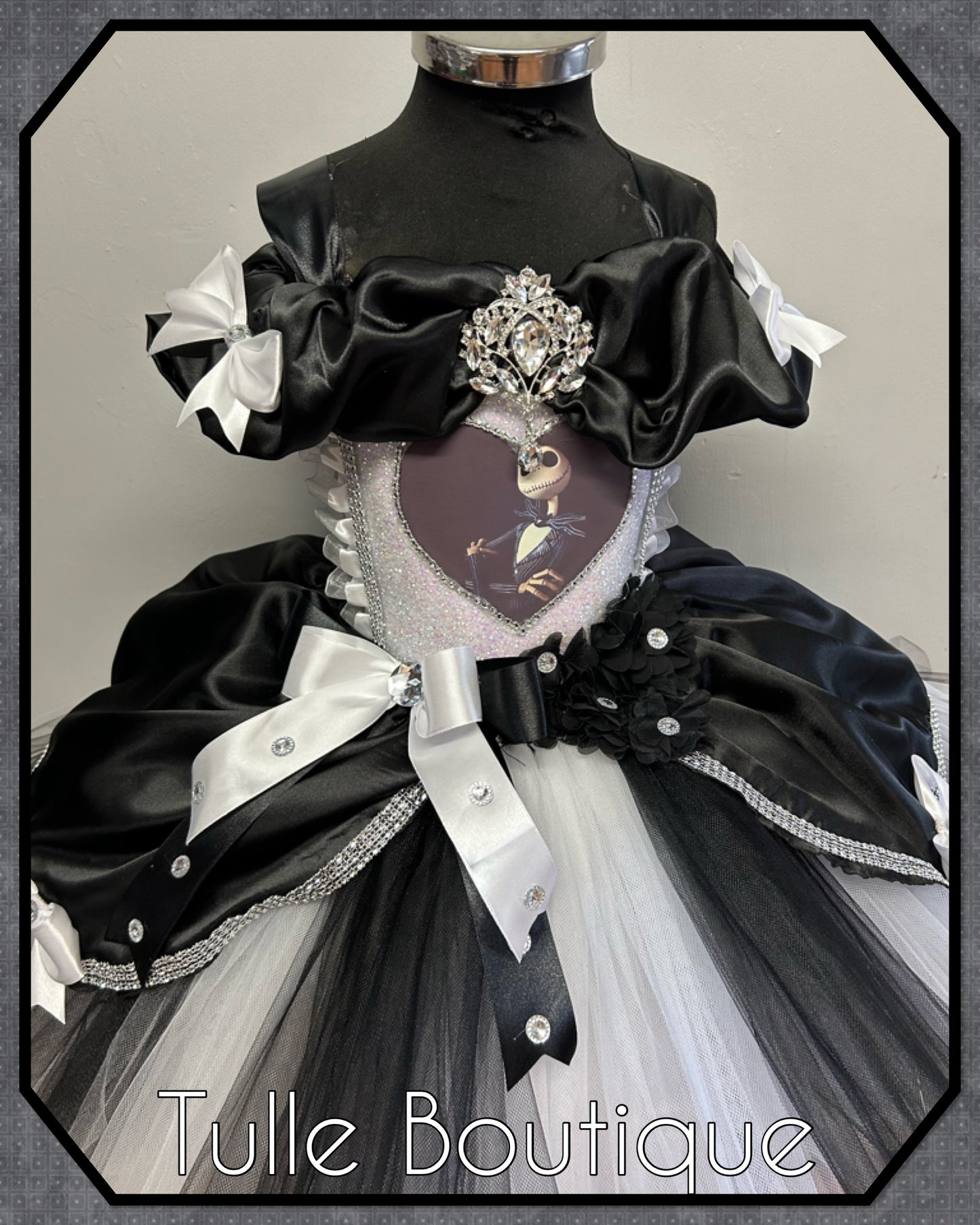 Girls toddlers Jack Skellington dress Halloween ballgown nightmare before Christmas dress up