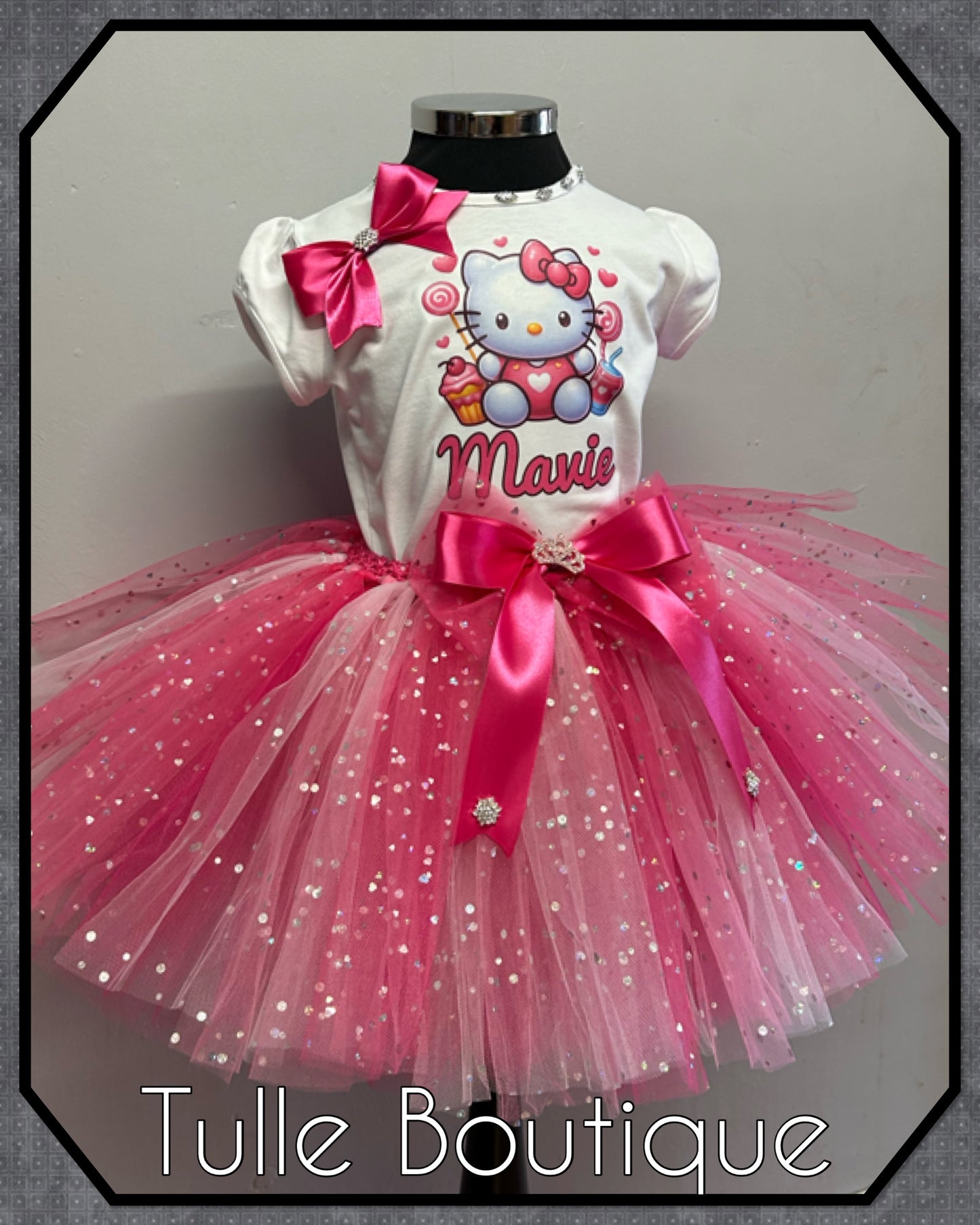 Girls Hello Kitty personalised T-shirt and tutu birthday party outfit dress