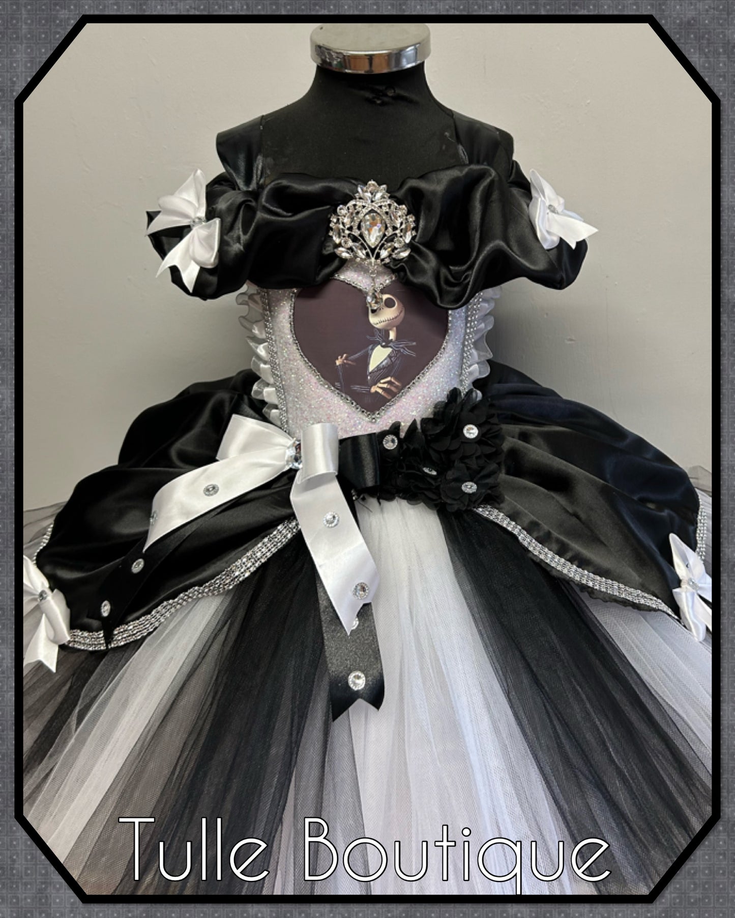 Girls toddlers Jack Skellington dress Halloween ballgown nightmare before Christmas dress up