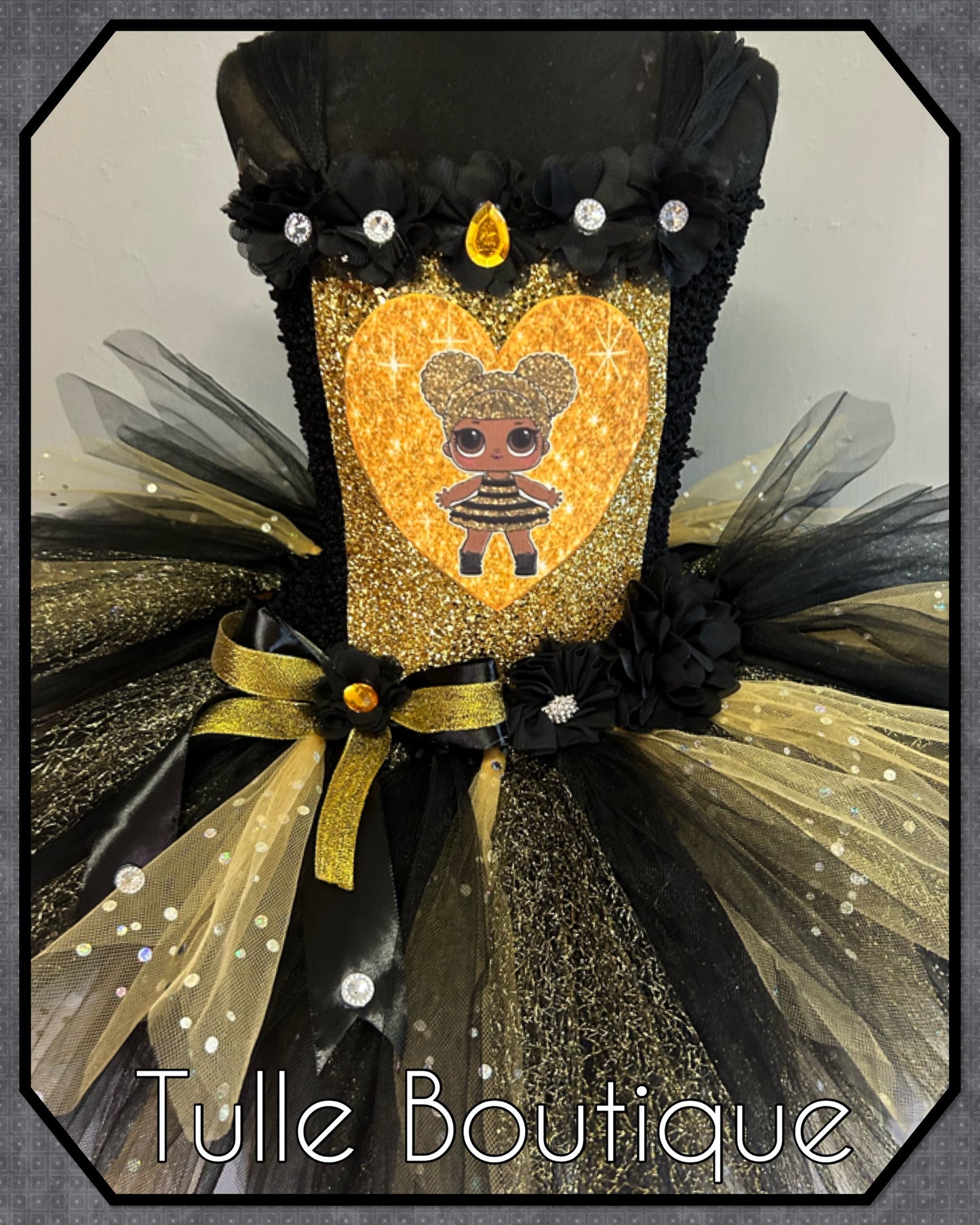 Girls Glitter Bee doll themed girls birthday party tutu dress fancy dress costume