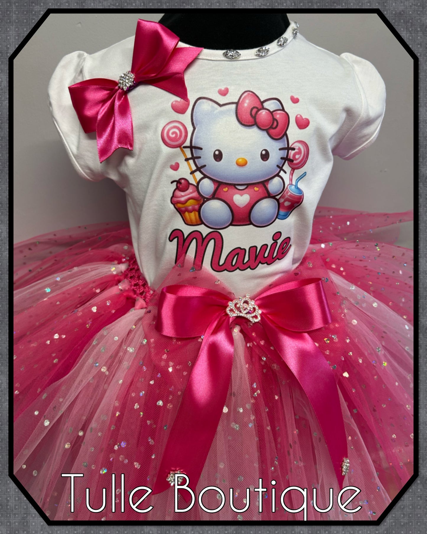 Girls Hello Kitty personalised T-shirt and tutu birthday party outfit dress