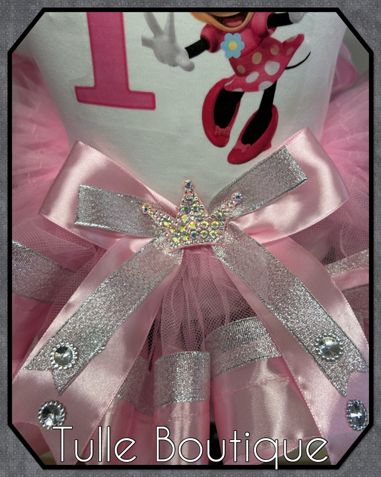 Girls toddlers Minnie Mouse ribbon trimmed tutu birthday party outfit