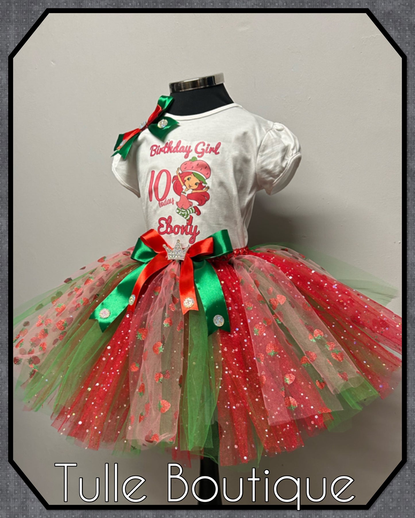 Girls toddlers Strawberry shortcake personalised T-shirt and tutu birthday party outfit dress