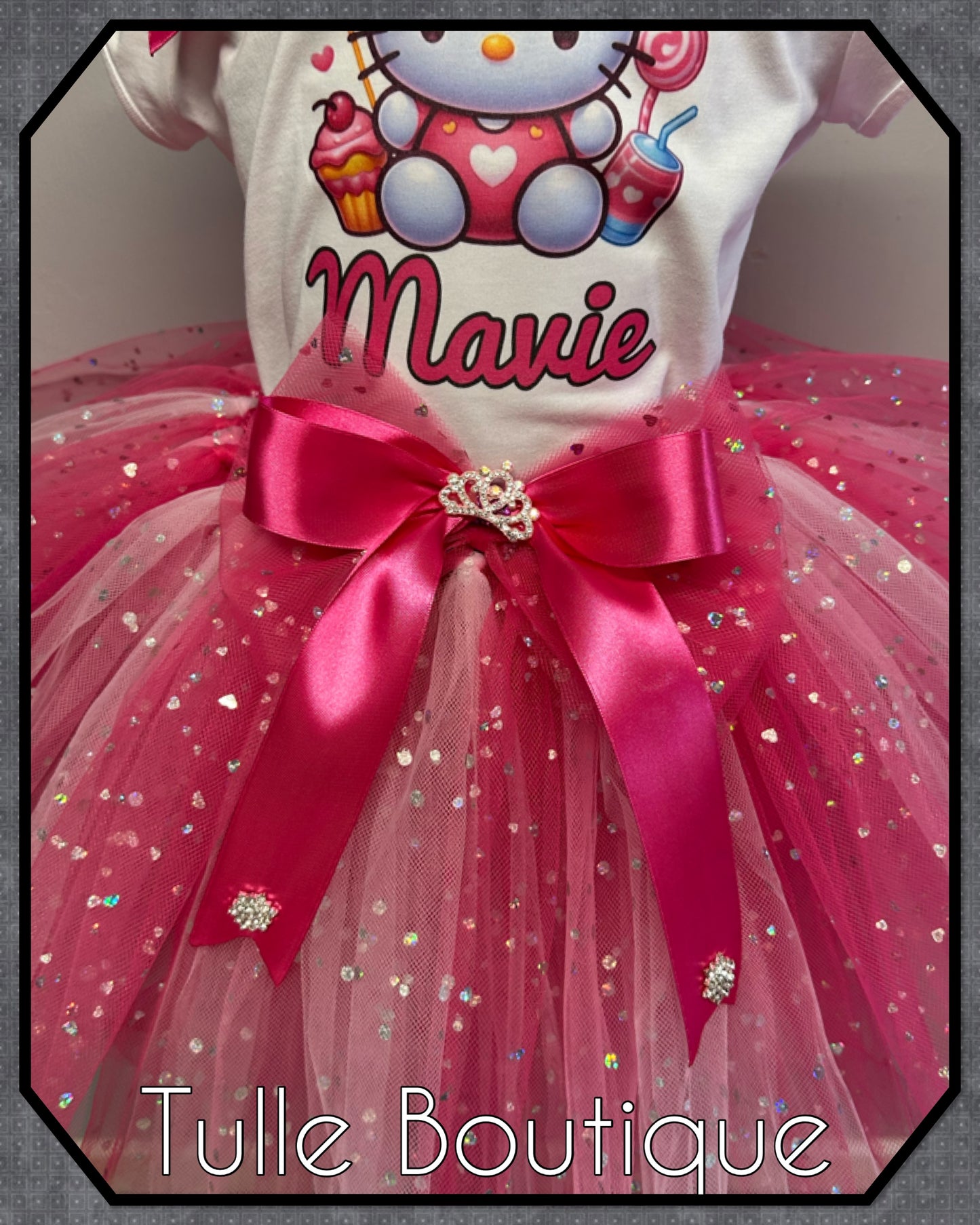 Girls Hello Kitty personalised T-shirt and tutu birthday party outfit dress