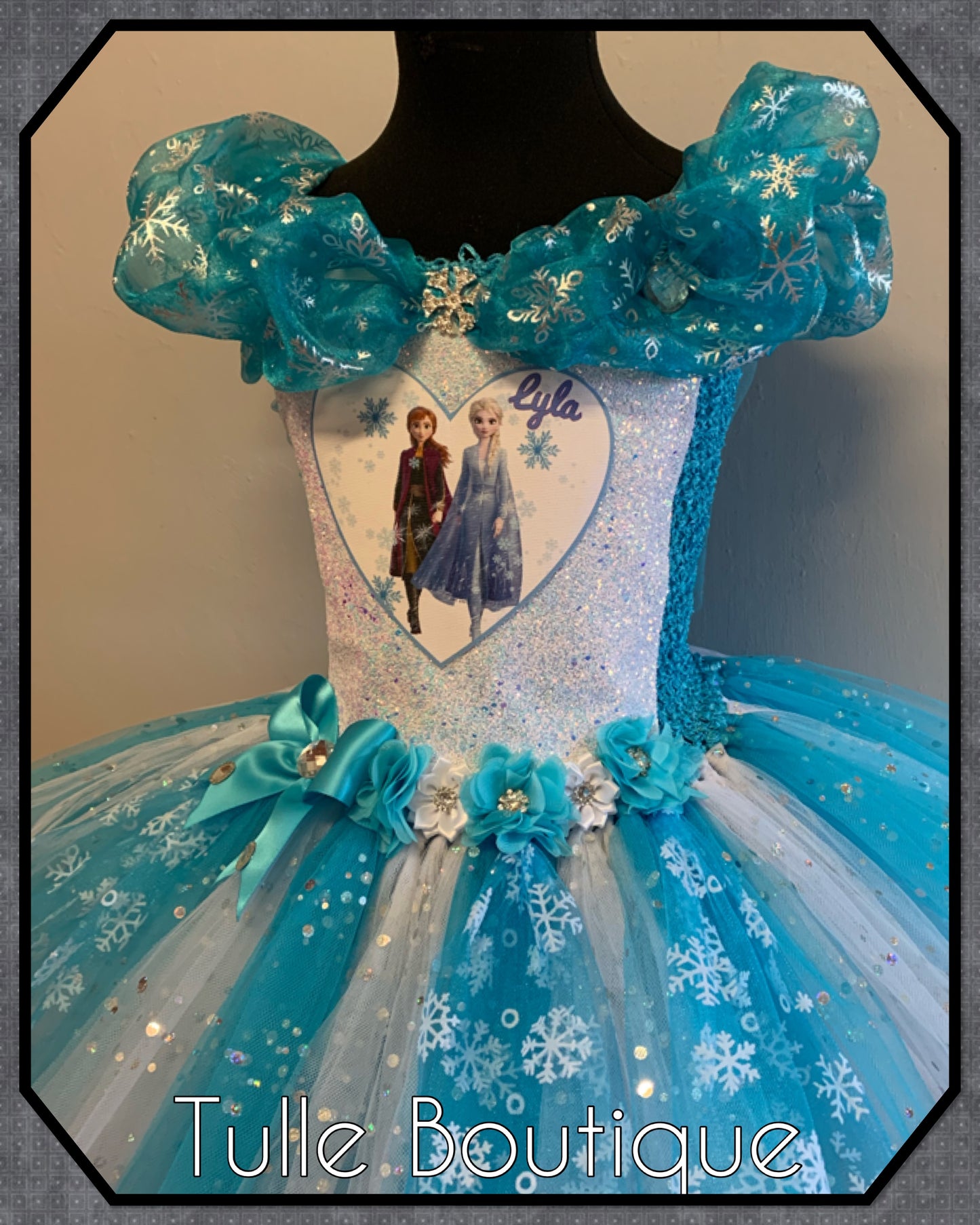 Frozen Elsa and Anna snowflake ballgown tutu dress and cape