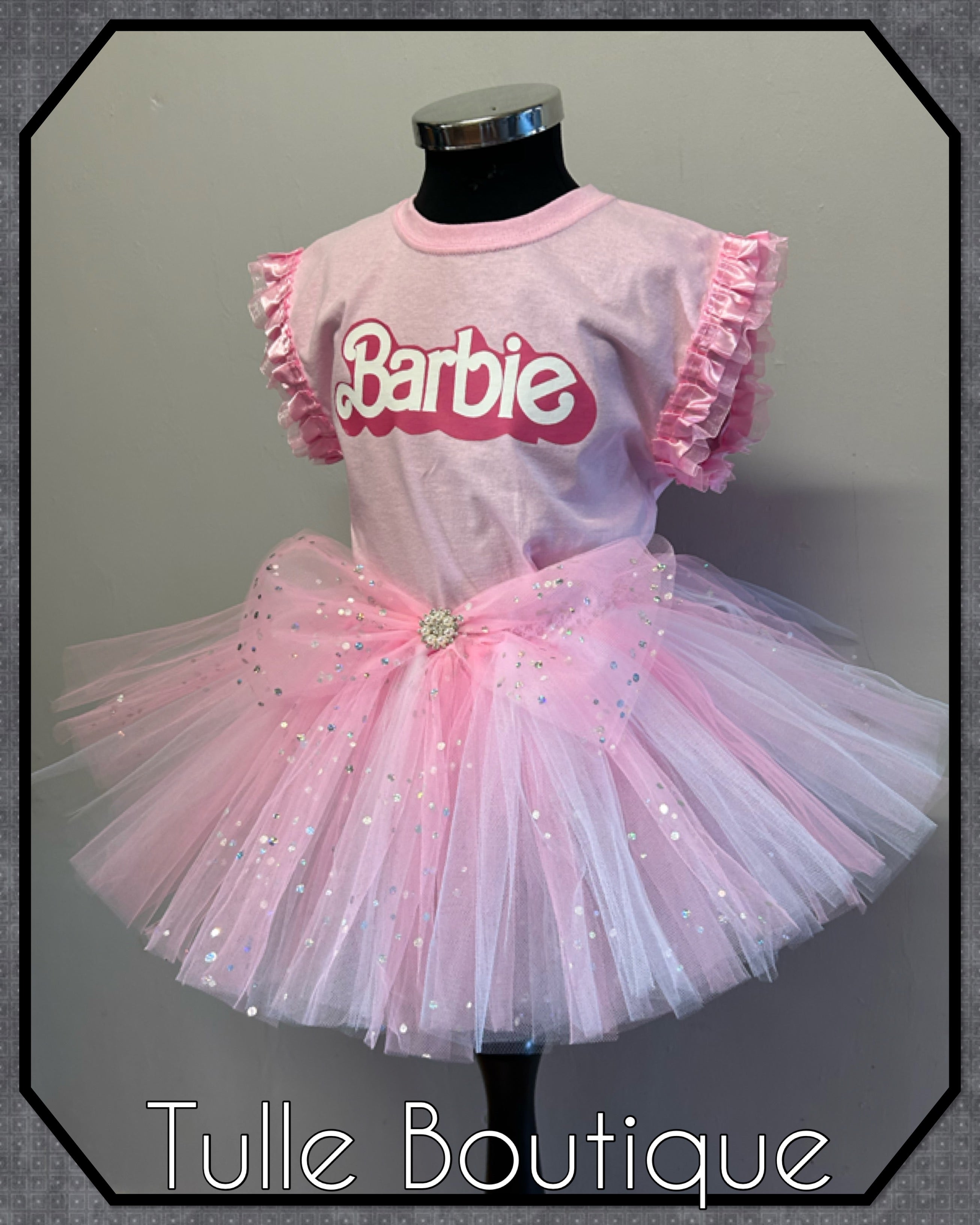 Baby pink and white Barbie girl T shirt and tutu birthday party outfit