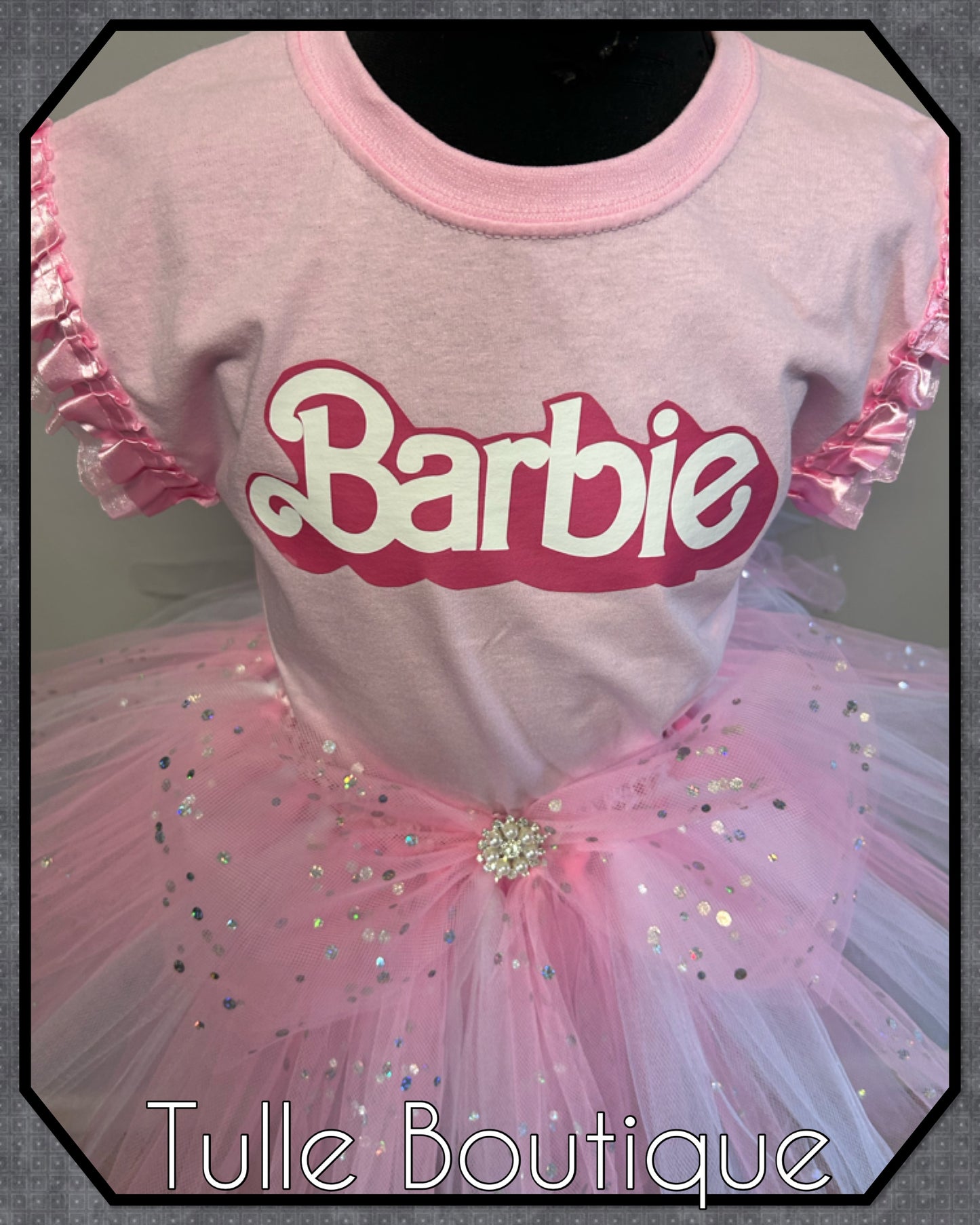 Baby pink and white Barbie girl T-shirt and tutu birthday party outfit