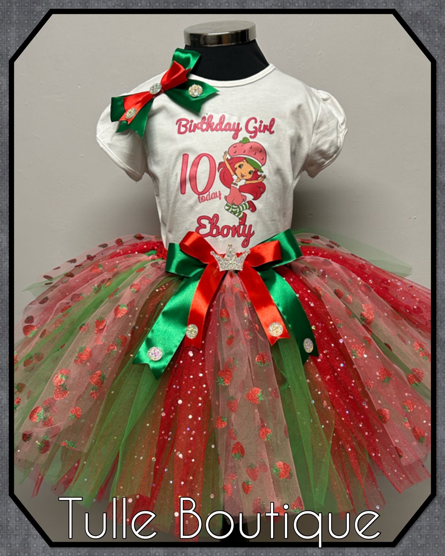 Girls toddlers Strawberry shortcake personalised T-shirt and tutu birthday party outfit dress