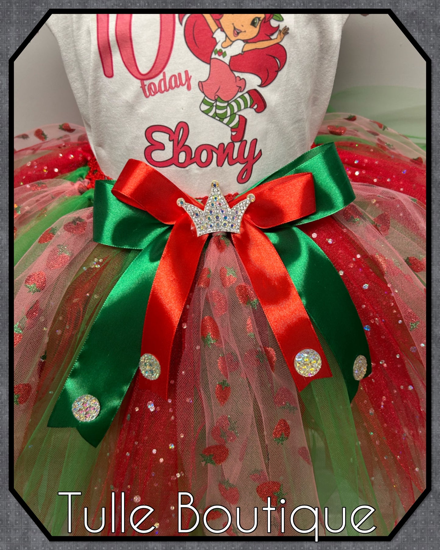 Girls toddlers Strawberry shortcake personalised T-shirt and tutu birthday party outfit dress