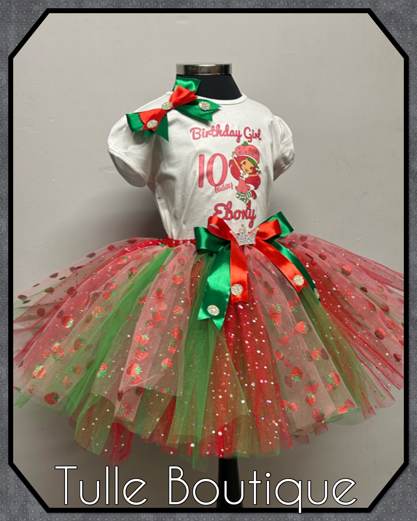 Girls toddlers Strawberry shortcake personalised T-shirt and tutu birthday party outfit dress