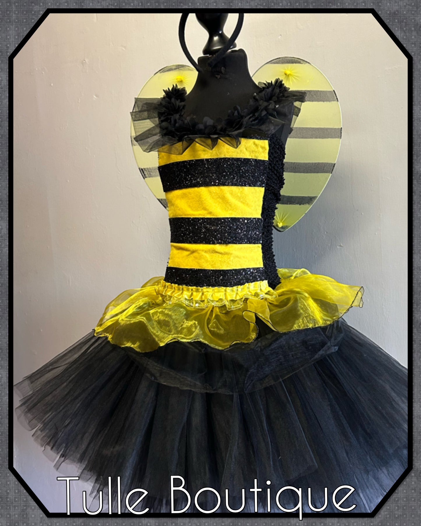 Girls Bumble Bee wasp tutu birthday party dress