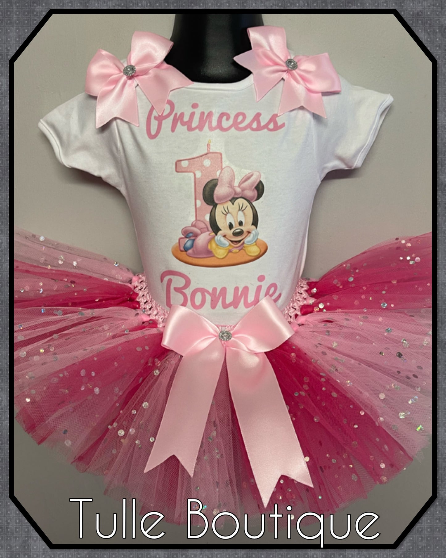 Minnie Mouse 1st birthday party tutu cake smash party outfit